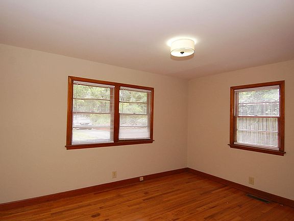 5th image of 3206 Ruffin St #3208