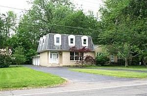 2nd image of 656 Creekside Dr