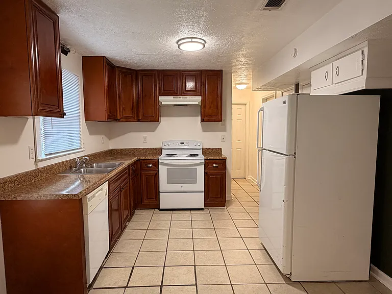 5162 Ridge Forest Dr #5162 — Photo 6
