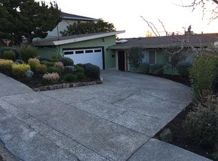 17 Ash Ave, Corte Madera, CA 94925