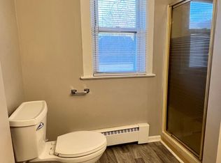 241 Carrier St NE, Grand Rapids, MI 49505