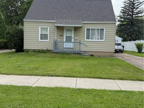 1242 87th St, Niagara Falls, NY 14304