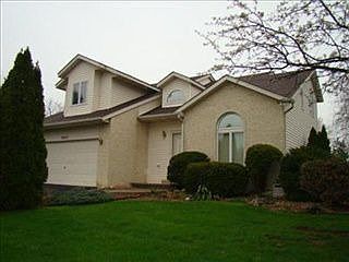 2nd image of 2457 E Lake Shore Dr