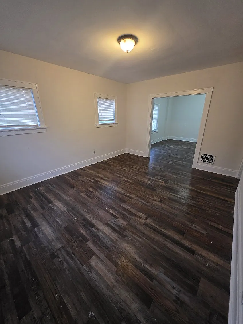 3 bed, 1525 sqft, $1,700 — Photo 2