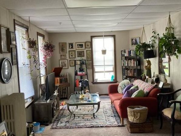 33 W Middle St APT 203