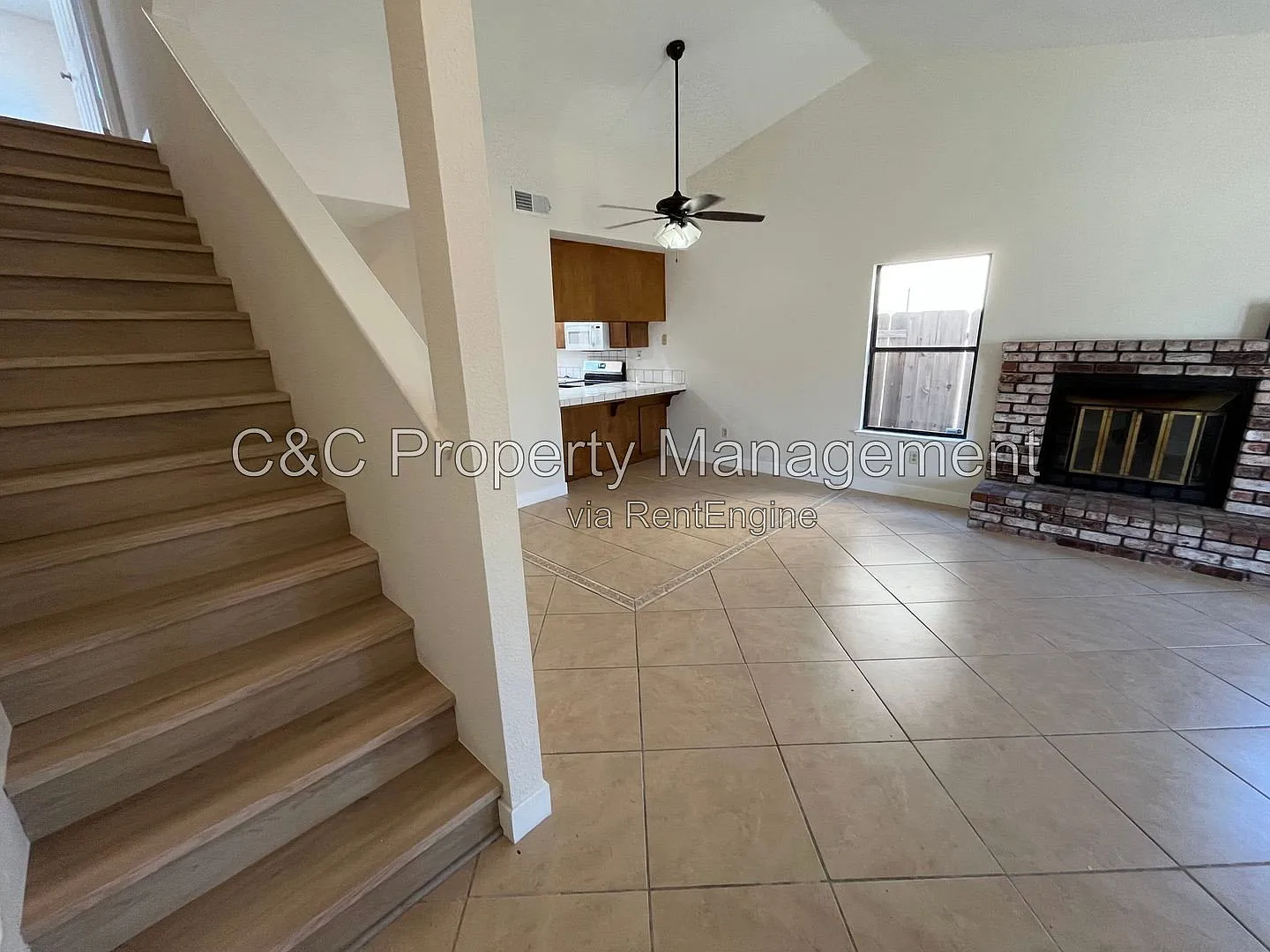 3 bed, 2.0 bath, 1235 sqft, $2,275 — Photo 4