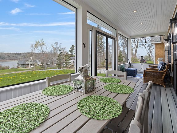 3rd image of 34 Eider Road