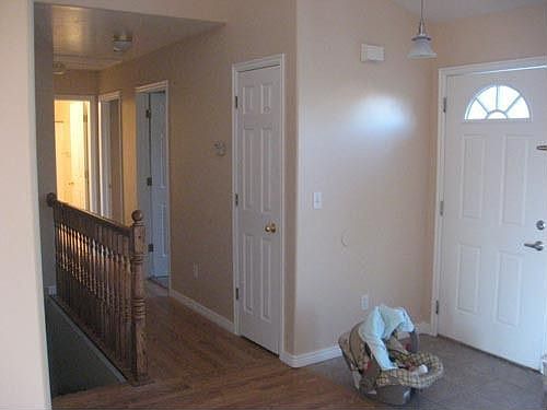 Entry/hallway