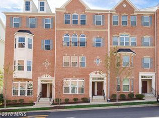 15075 Leicestershire St, Woodbridge, VA 22191