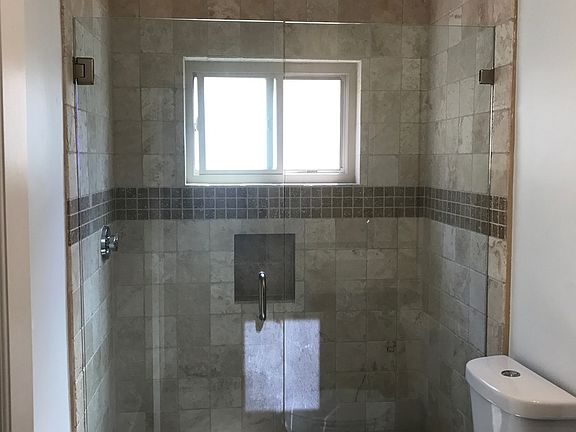 4th image of 1417 N Curson Ave APT 5
