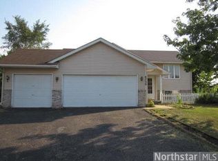 8730 Queens Gdns, Minneapolis, MN 55443