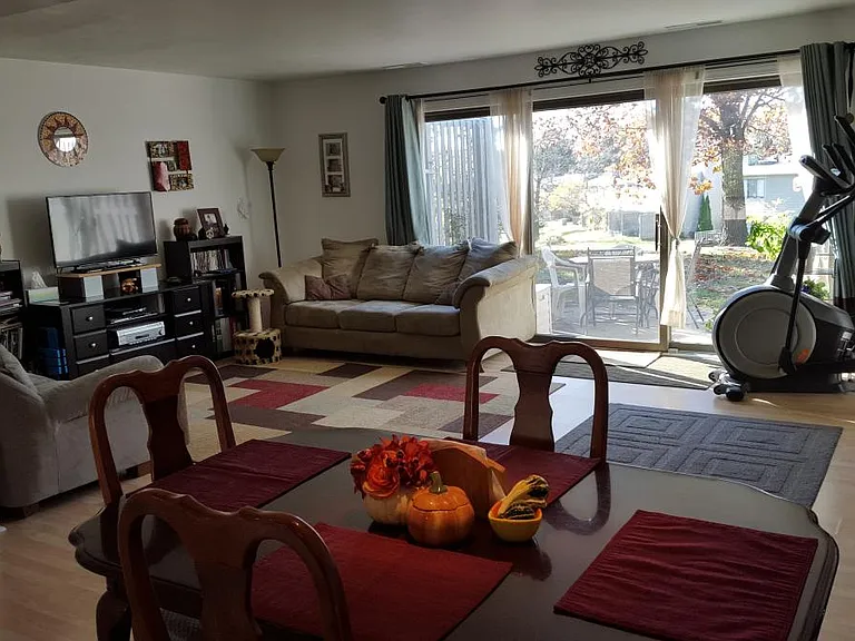 797 Watersedge Dr — Photo 6