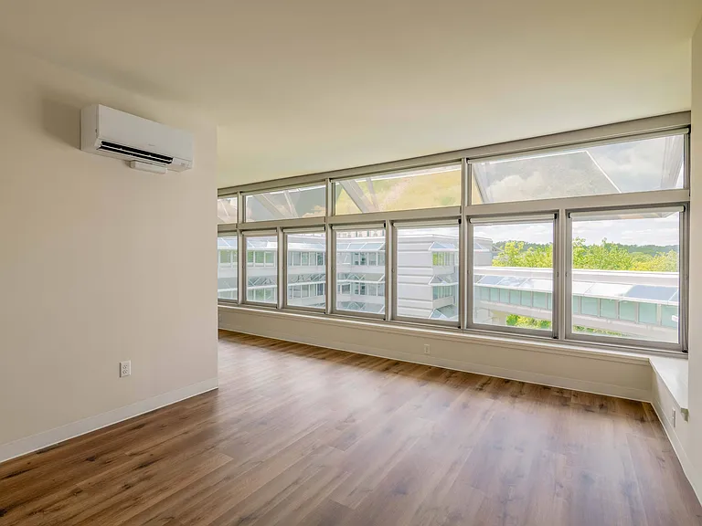 Residences at The Summit — Photo 21