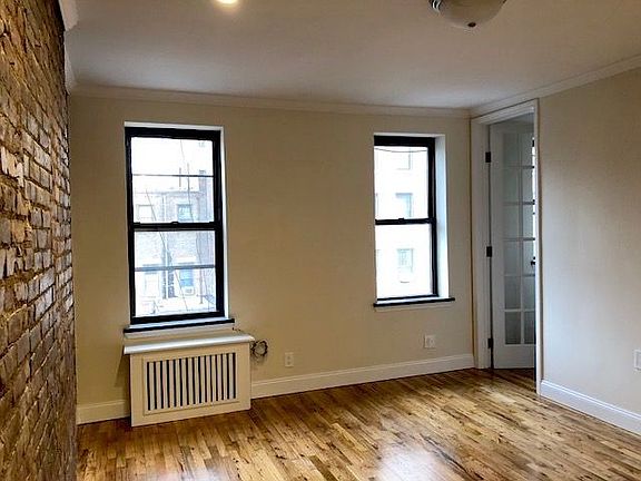 3rd image of 151 W 76th St APT 4
