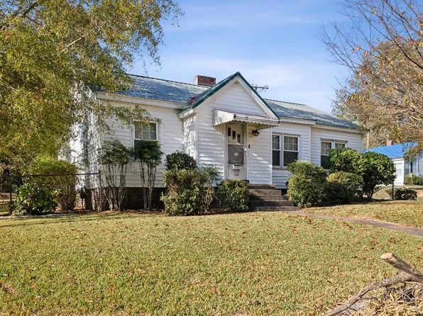 1100 Brannon St, Greenwood, SC 29646