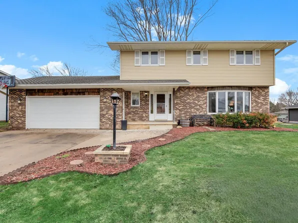 1209 Westwood Dr SW, Faribault, MN 55021