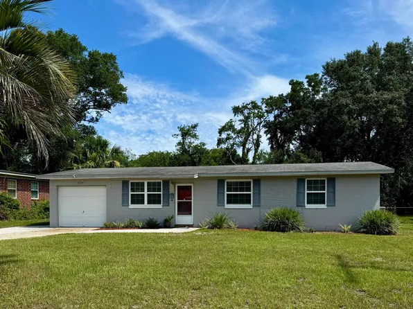 6247 HOLLY BAY Drive, Jacksonville, FL 32211