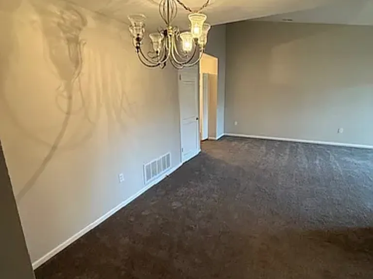 36 Whitemarsh Ct — Photo 20