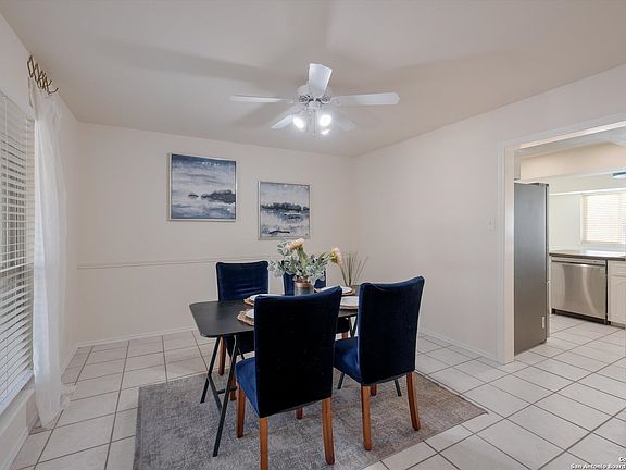 5th image of 13526 Carlton Oaks