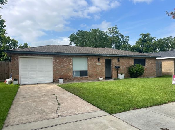 1221 Kitty St