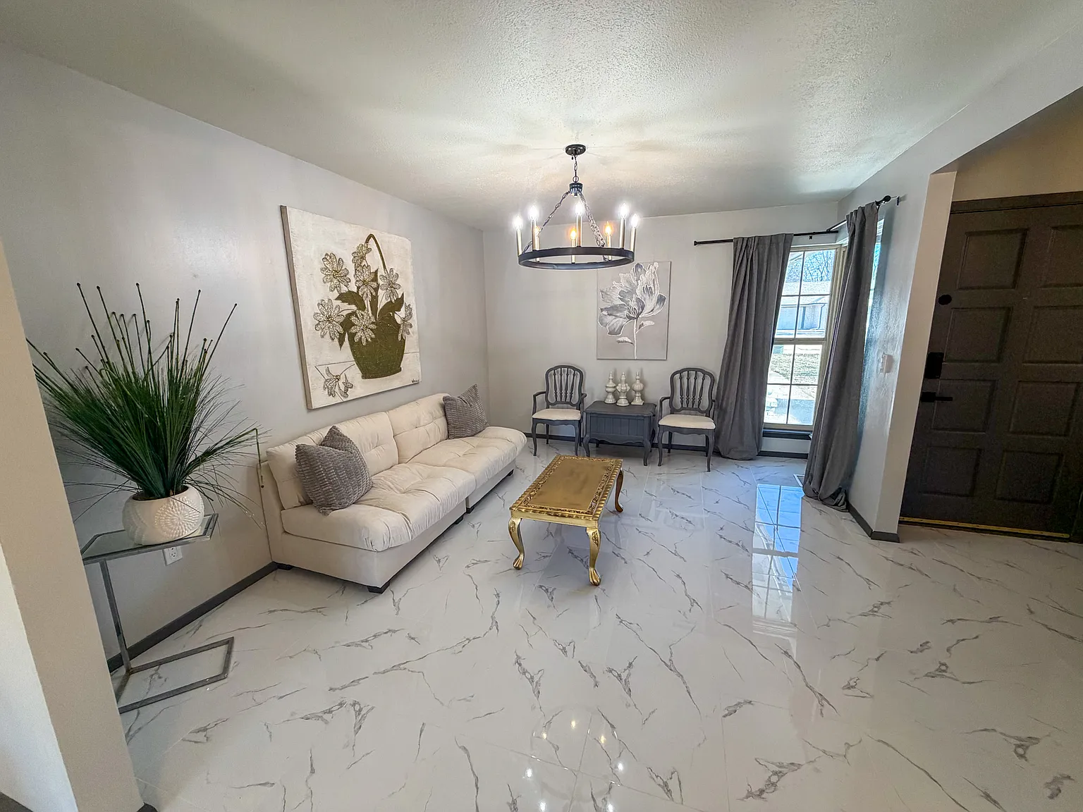 1518 Cinderella Avenue - 1 — Photo 4