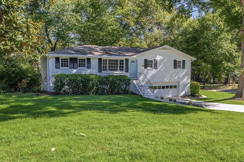 1st image of 2021 Shadowwood Dr