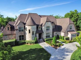 11 Arbor Cir, New Orleans, LA 70131