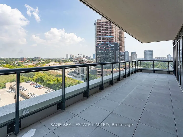 30 Inn On The Park Dr #1103 — Photo 15