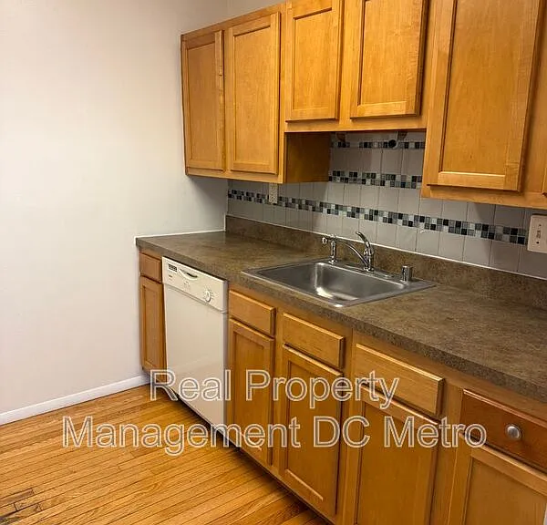1441 Spring Rd NW #202 — Photo 17
