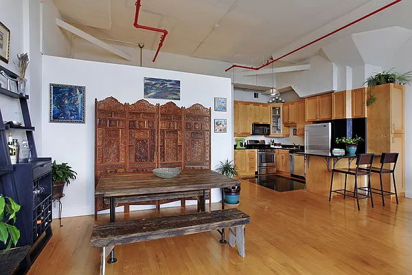 Sold by Corcoran | media 14