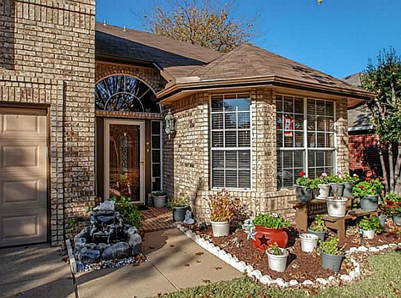 2nd image of 2016 Brookville Ln