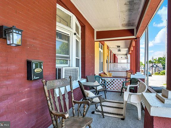 3rd image of 427 Maclay St