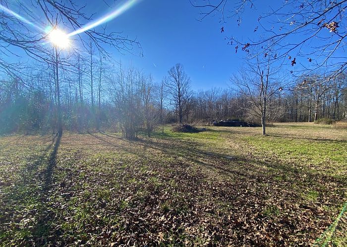 2nd image of 2149 Frazier Rd