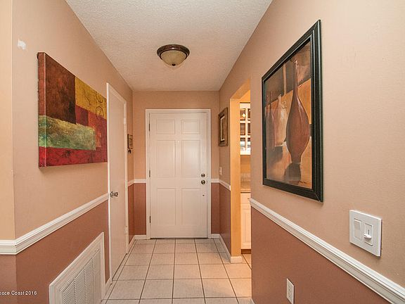 4th image of 1088 Hermosa Dr