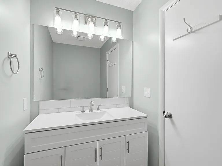 304 Lord Granville Dr — Photo 13