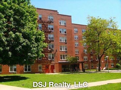1st image of 675 Tysens Ln APT 1N