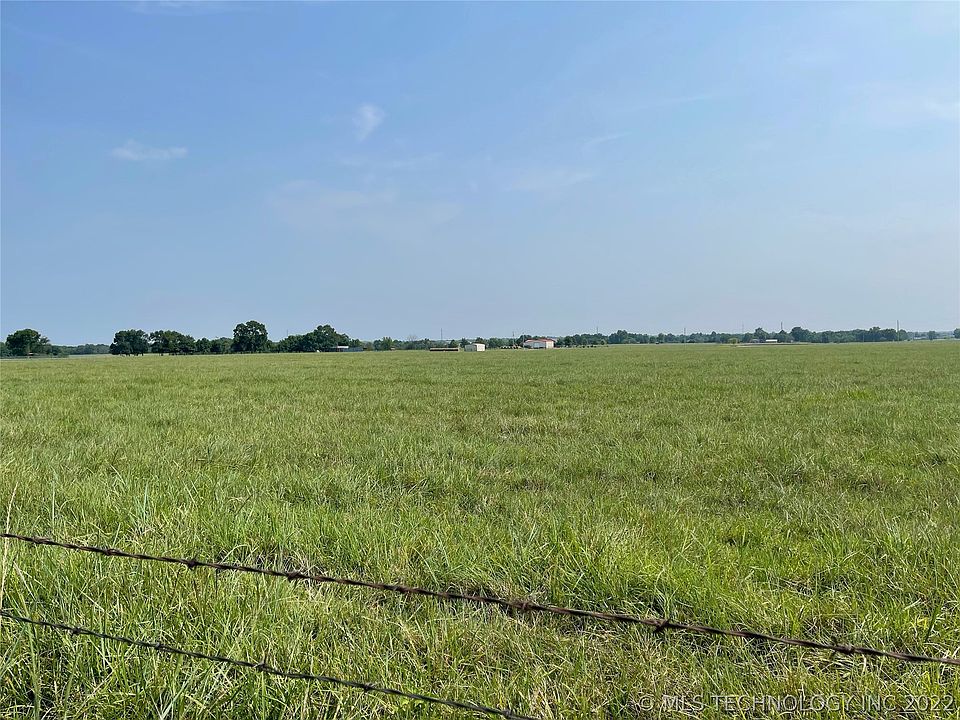 2nd image of 400 East Rd