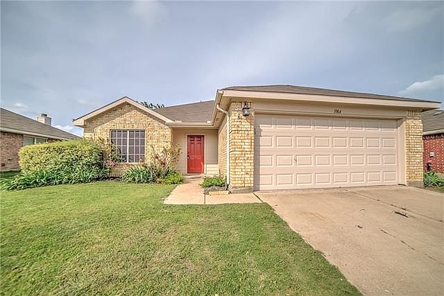 1st image of 1004 Rock Springs Dr