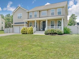 391 Columbus Cir SE, Bayville, NJ 08721