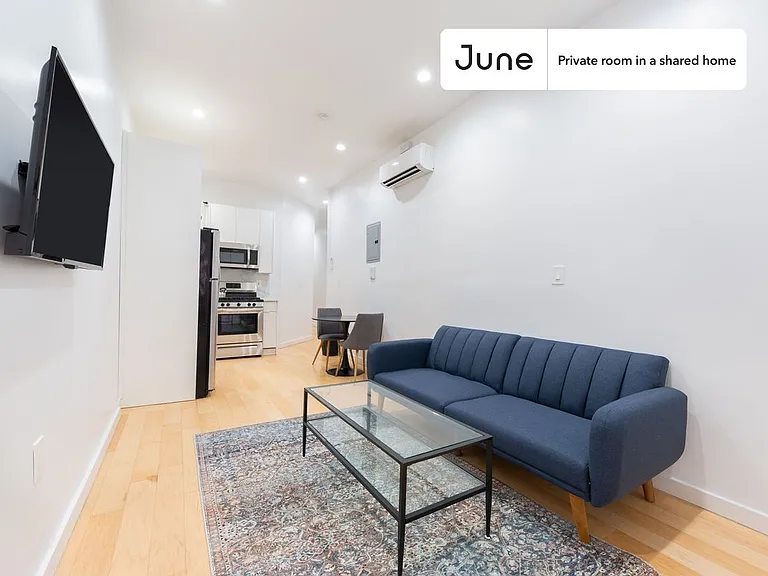 252 Madison St #B — Photo 9