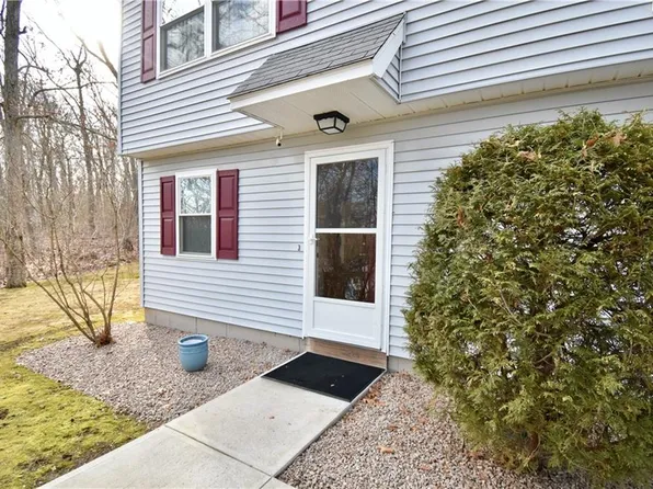 12 Apache Dr #A, Westerly, RI 02891