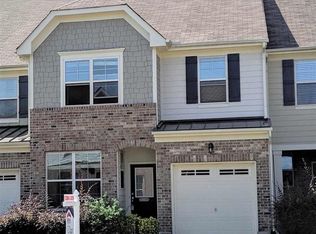 9923 Lynnberry Pl, Raleigh, NC 27617