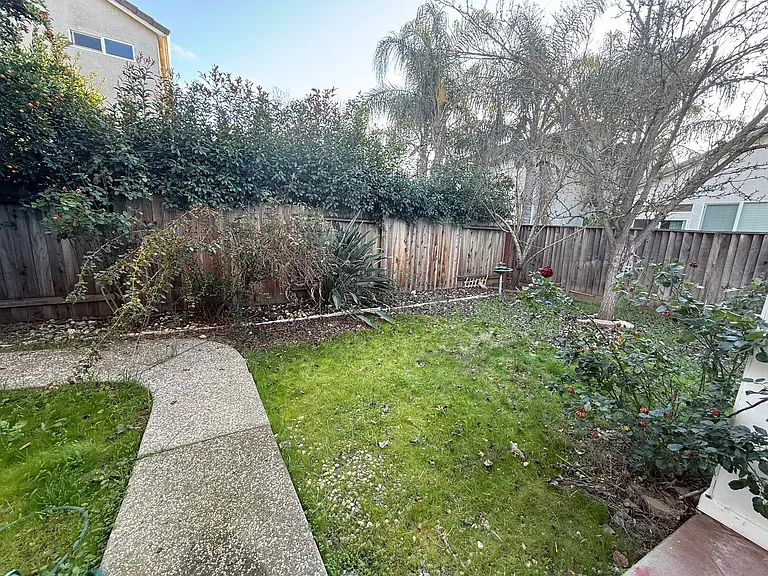 9732 Marianna Way — Photo 13