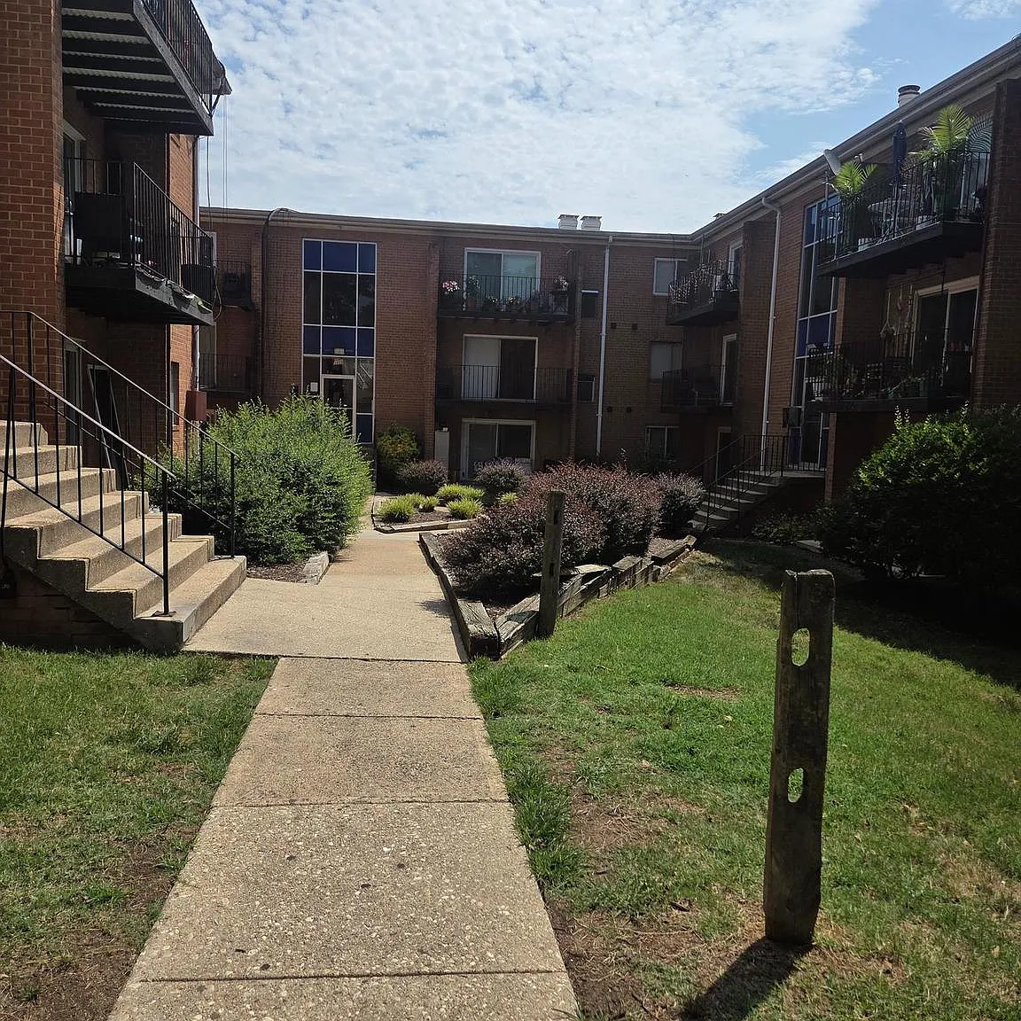 Valley Heights Condo — Photo 2