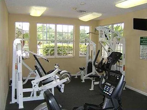661 Cypress Lake Blvd #I20 — Photo 20