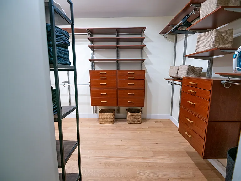 8401 Fountain Ave #4 — Photo 37