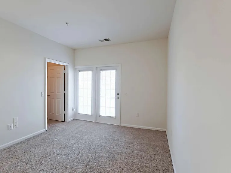 4480 Platinum Dr — Photo 9