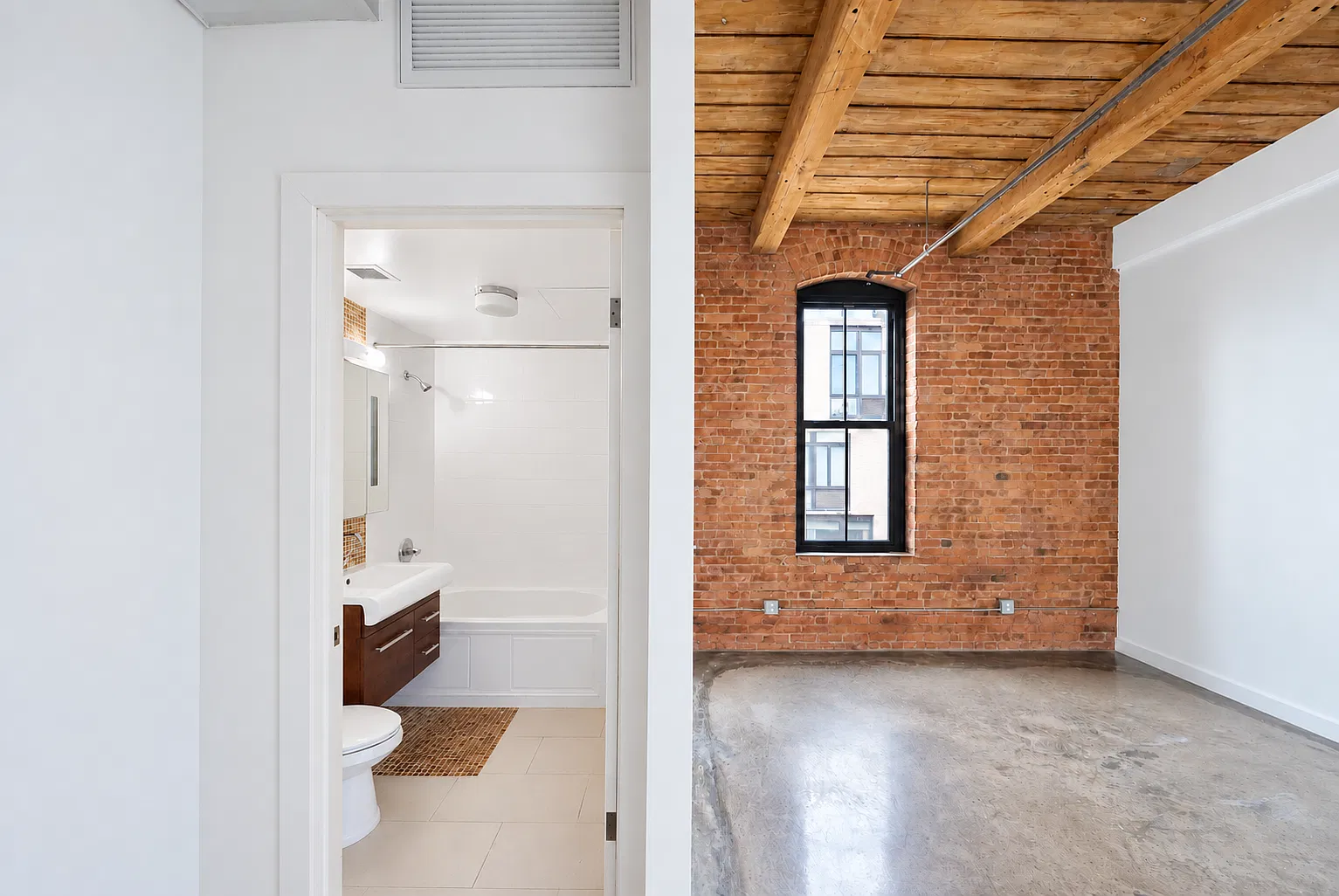 59 Kent Street — Photo 2
