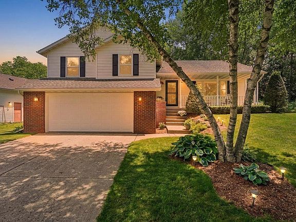 2nd image of 7837 Lois Lowry Ln