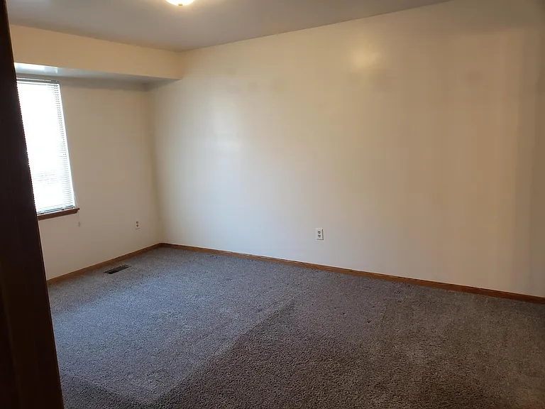 8338 Shields Dr — Photo 4